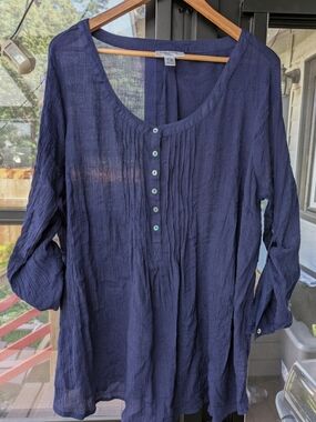 Motherhood Navy Crinkle Button-Front Tunic